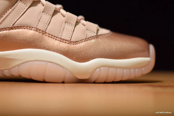 Rose AH7860-105 Air Jordan Low GS 11 Gold 0822